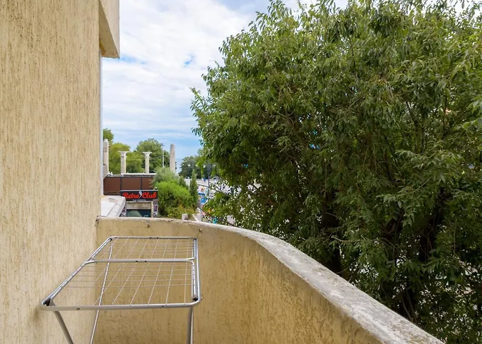 Boho Chic Free Parking 바르나