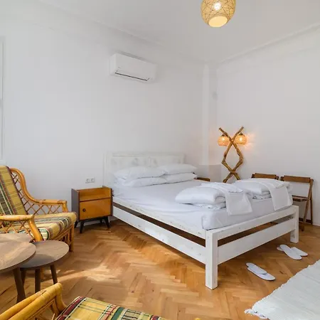 Boho Chic Free Parking Warna